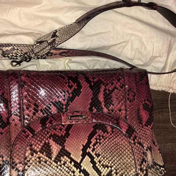 Ferragamo bag - Picture 2 of 8